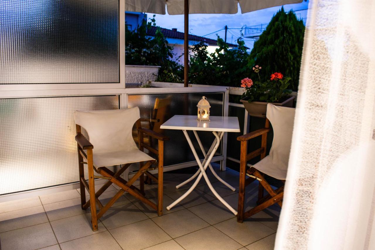 Kiki'S Apartments Néos Pírgos Dış mekan fotoğraf