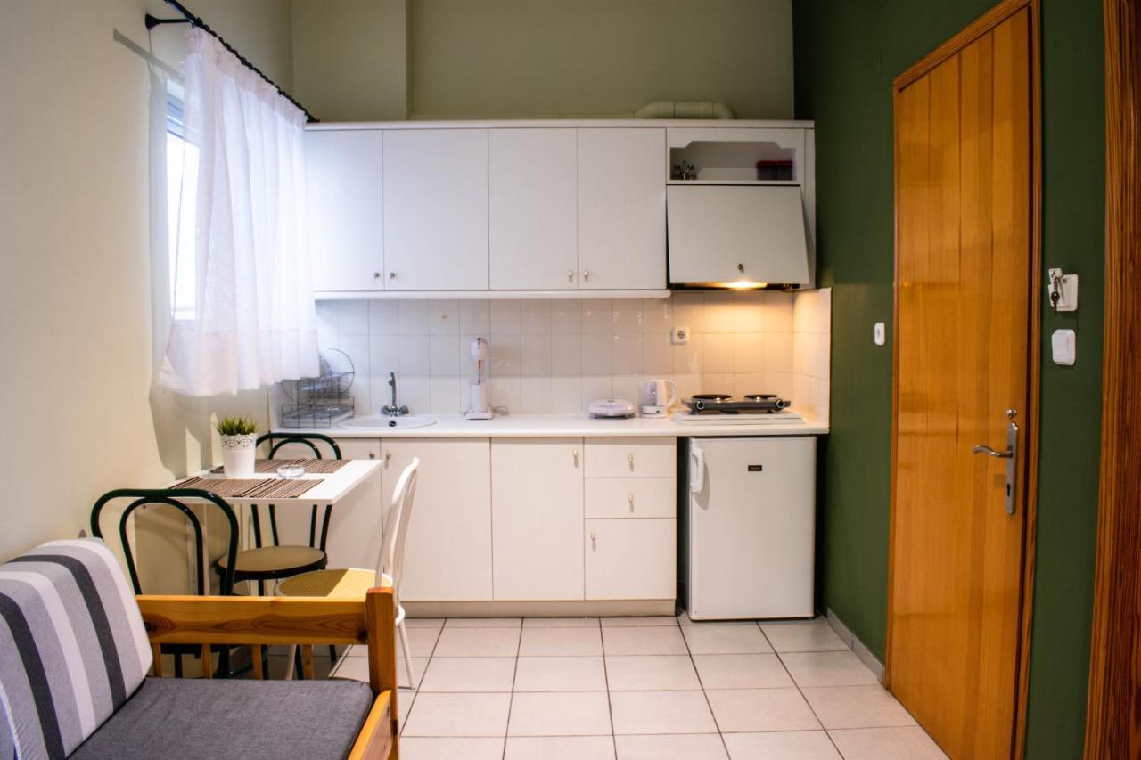 Kiki'S Apartments Néos Pírgos Dış mekan fotoğraf