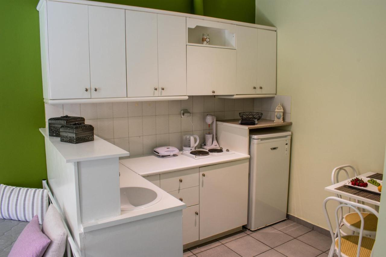 Kiki'S Apartments Néos Pírgos Dış mekan fotoğraf