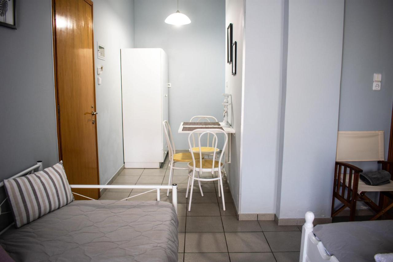 Kiki'S Apartments Néos Pírgos Dış mekan fotoğraf